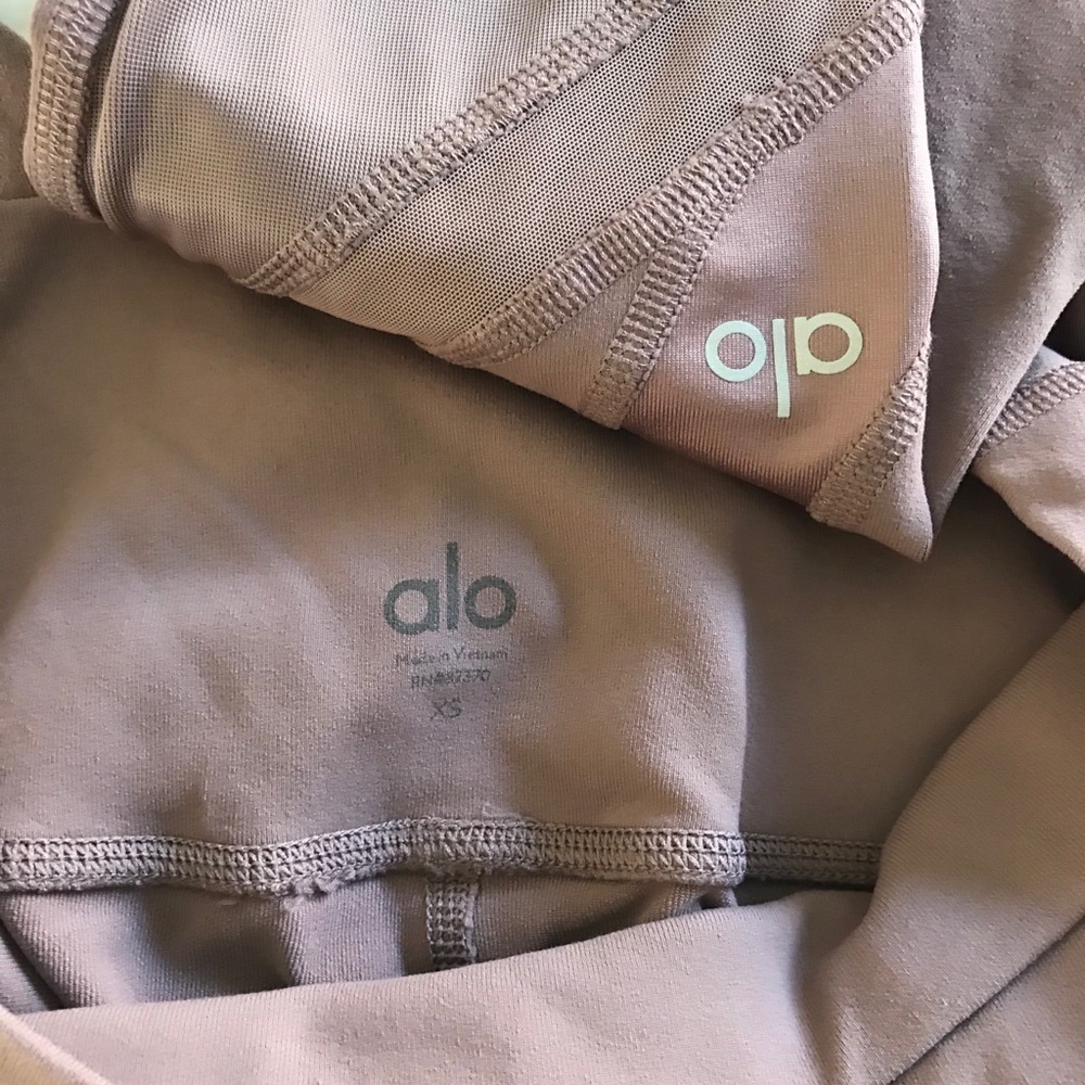 alo leggings